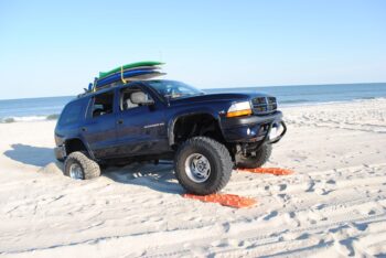 Escaper Buddy in Sand